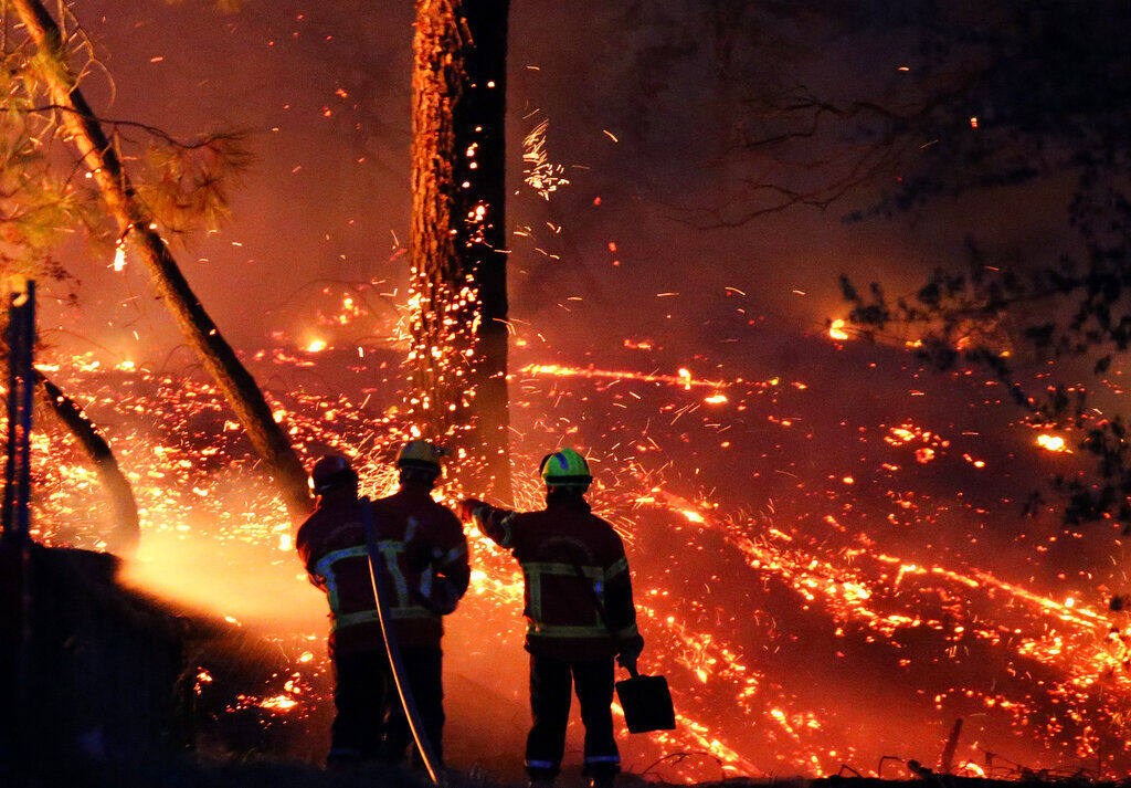 APTOPIX France Wildfires